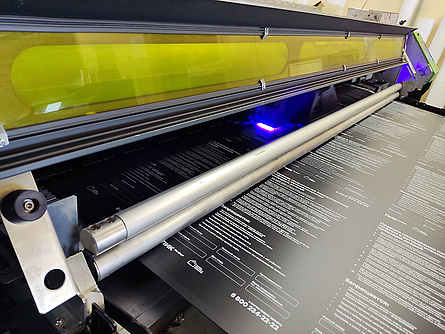 УФ печать на широкоформатном принтере для ГК ПИК, рабочие будни