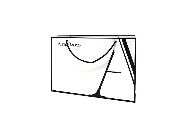 Изготовление пакетов с логотипом на заказ AltroBagno, печать и вырубка пакетов